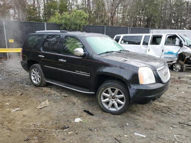 1GKFK63878J111096 - 2008 GMC YUKON DENALI BLACK photo 4