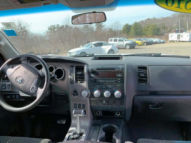 5TFUY5F18AX114666 - 2010 TOYOTA TUNDRA DOUBLE CAB SR5  photo 9