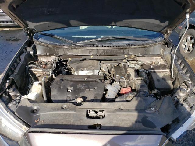 JA4AP3AU8HZ021828 - 2017 MITSUBISHI OUTLANDER ES 棕色 照片 12