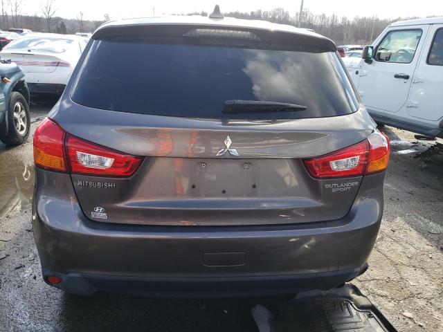 JA4AP3AU8HZ021828 - 2017 MITSUBISHI OUTLANDER ES 棕色 照片 6