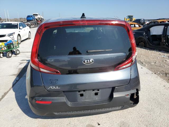 KNDJ23AU5L7040667 - 2020 KIA SOUL LX GRAY photo 6