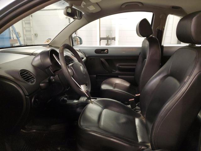 3VWPG3AGXAM008187 - 2010 VOLKSWAGEN NEW BEETLE Silber Foto 7