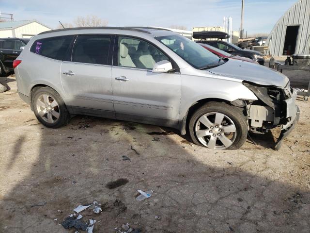 1GNKVLED4BJ396140 - 2011 CHEVROLET TRAVERSE LTZ SILVER photo 4