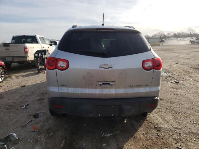 1GNKVLED4BJ396140 - 2011 CHEVROLET TRAVERSE LTZ SILVER photo 6