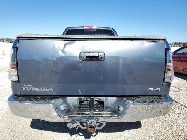 5TFCV54128X005198 - 2008 TOYOTA TUNDRA DOU GRAY photo 6