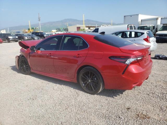 4T1KZ1AK2NU069692 - 2022 TOYOTA CAMRY TRD RED photo 2