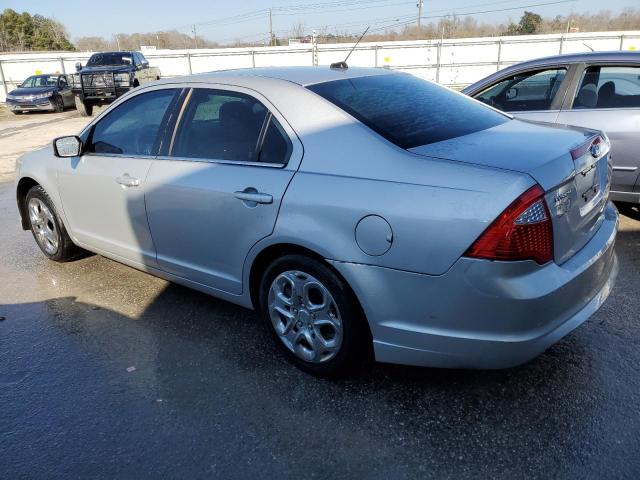 3FAHP0HA7AR235675 - 2010 FORD FUSION SE SILVER photo 2