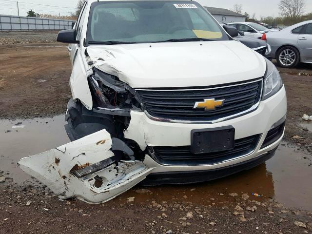 1GNKRFED5DJ116458 - 2013 CHEVROLET TRAVERSE LS  photo 9