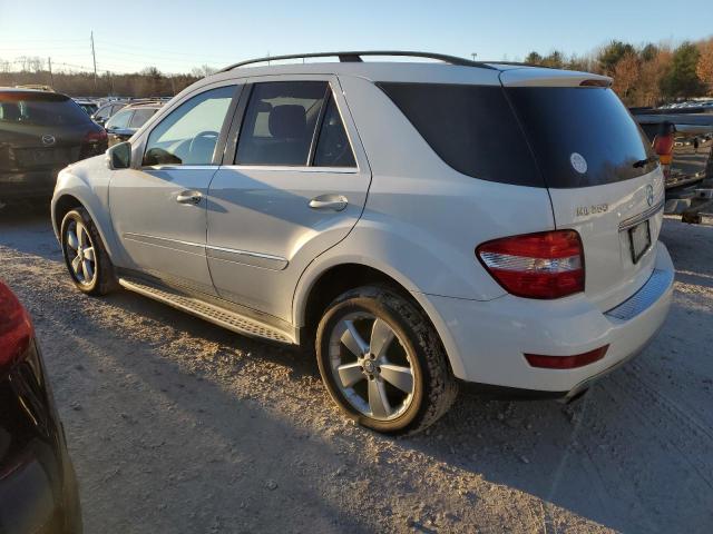 4JGBB8GB1BA671498 - 2011 MERCEDES-BENZ ML 350 4MATIC WHITE photo 2