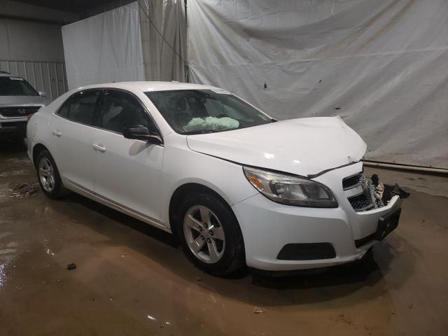 1G11B5SA1DF291489 - 2013 CHEVROLET MALIBU LS WHITE photo 4