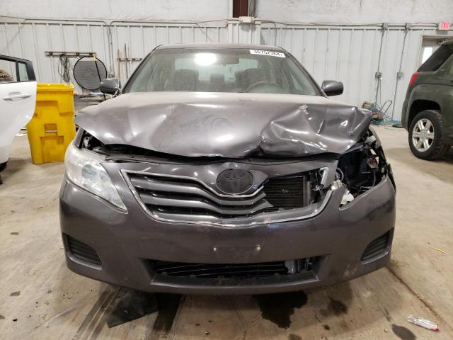 4T4BF3EK9BR170907 - 2011 TOYOTA CAMRY BASE GRAY photo 5