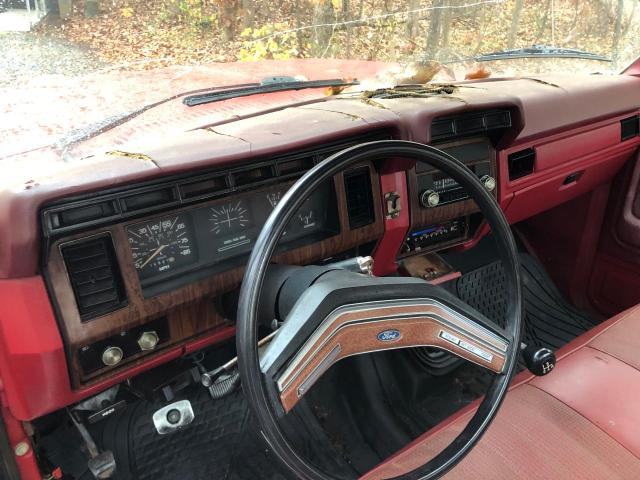 1FTJF3518DPB13262 - 1983 FORD F350 RED photo 9