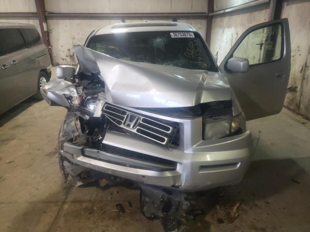 2HJYK16526H510081 - 2006 HONDA RIDGELINE RTL SILVER photo 11