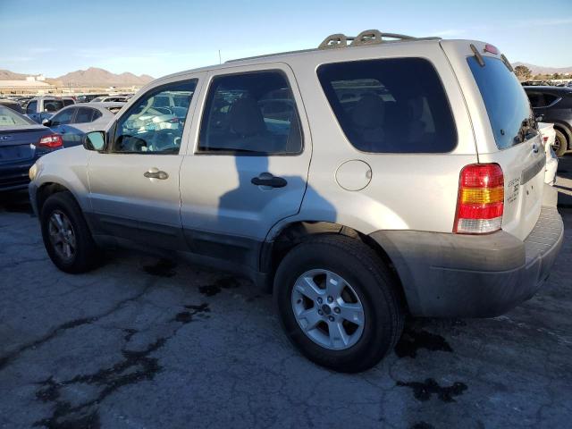 1FMYU03Z77KB27193 - 2007 FORD ESCAPE XLT SILVER photo 2