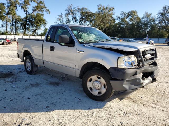 1FTRF12258KE85214 - 2008 FORD F150 SILVER photo 4