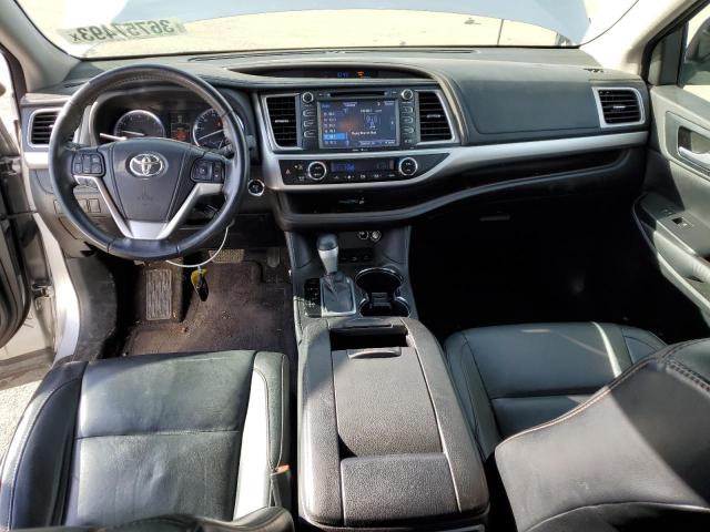5TDJKRFH3FS112961 - 2015 TOYOTA HIGHLANDER XLE 银色 照片 8