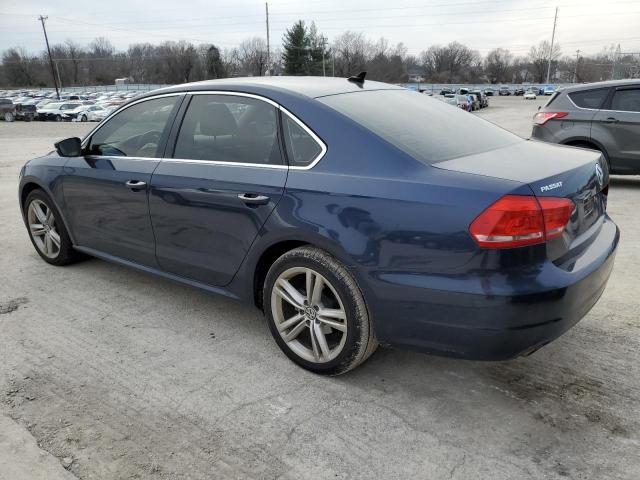 1VWBN7A38EC070036 - 2014 VOLKSWAGEN PASSAT SE BLUE photo 2