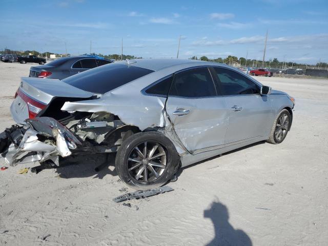 KMHFG4JG8HA580995 - 2017 HYUNDAI AZERA SILVER photo 3