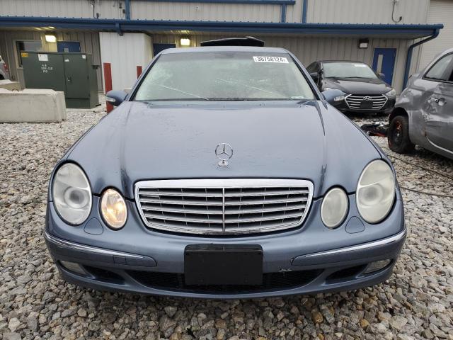 WDBUF83J65X165681 - 2005 MERCEDES-BENZ E 500 4MATIC BLUE photo 5