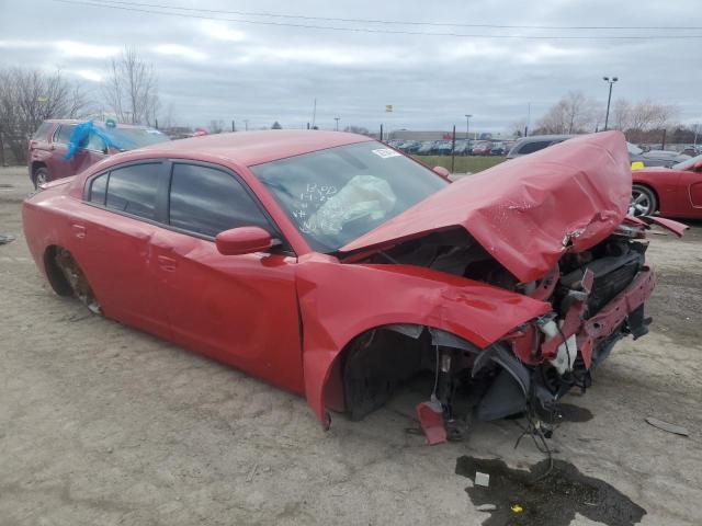 2C3CDXHG8FH731876 - 2015 DODGE CHARGER SXT RED photo 4