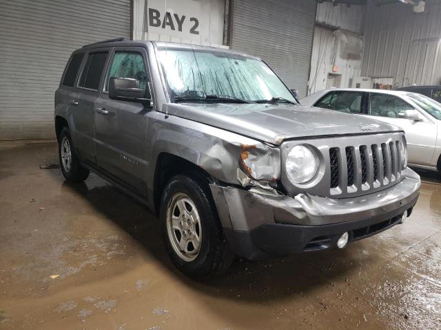 1C4NJPBA5ED574949 - 2014 JEEP PATRIOT SPORT GRAY photo 4