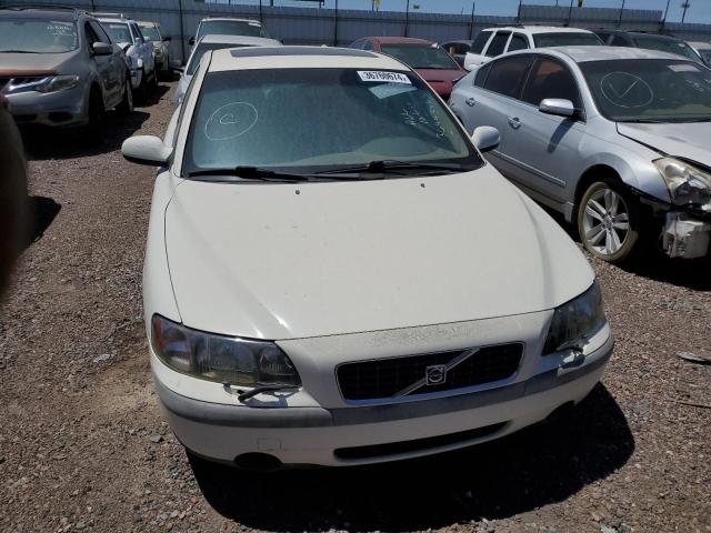 YV1RS58D712032904 - 2001 VOLVO S60 2.4T WHITE photo 5