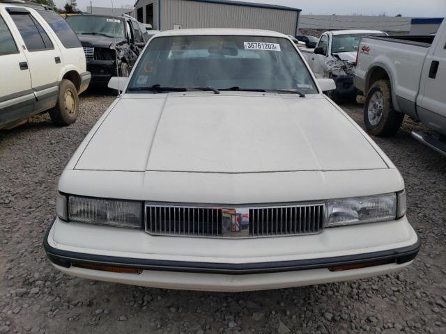 1G3AJ51W5K6309092 - 1989 OLDSMOBILE CUTLASS CI 白色 照片 5