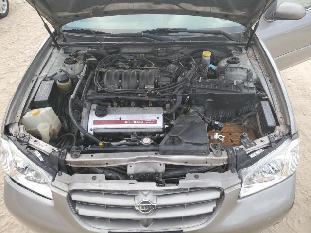 JN1CA31A21T106066 - 2001 NISSAN MAXIMA GXE SILVER photo 11