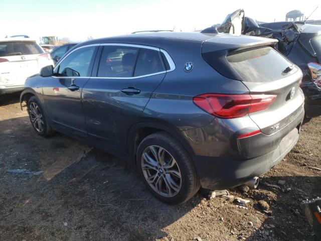 WBXYJ5C3XJEF76918 - 2018 BMW X2 XDRIVE28I GRAY photo 2