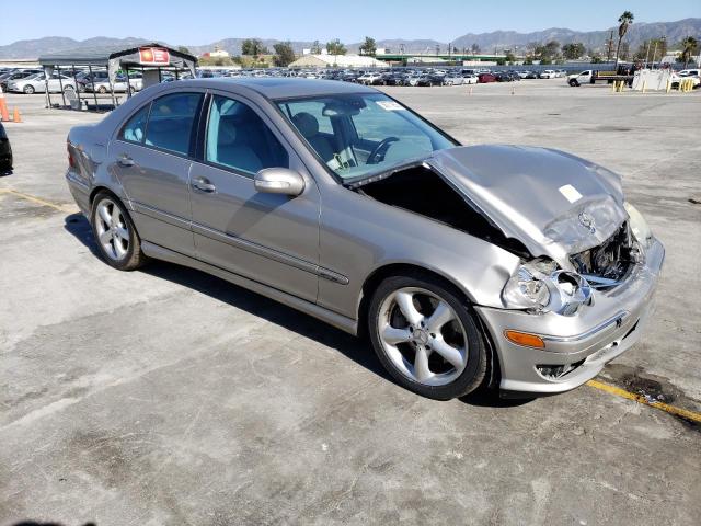 WDBRF40J85F683686 - 2005 MERCEDES-BENZ C 230K SPORT SEDAN SILVER photo 4