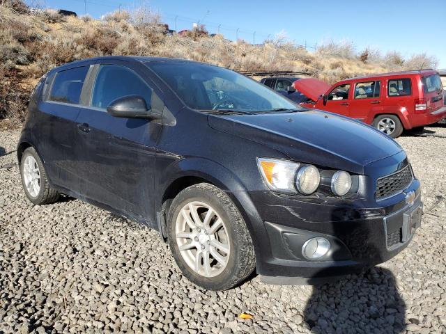 1G1JD6SG2D4113896 - 2013 CHEVROLET SONIC LT BLACK photo 4