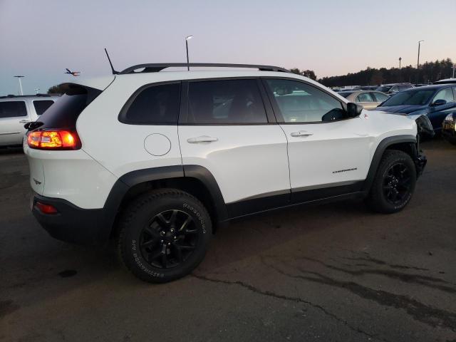 1C4PJMBS1GW359401 - 2016 JEEP CHEROKEE TRAILHAWK WHITE photo 3