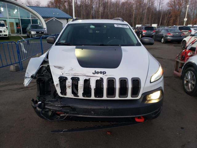 1C4PJMBS1GW359401 - 2016 JEEP CHEROKEE TRAILHAWK WHITE photo 5