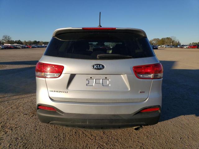 5XYPG4A38HG275552 - 2017 KIA SORENTO LX SILVER photo 6