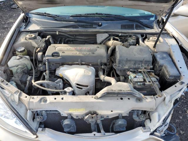 4T1BE32K92U575280 - 2002 TOYOTA CAMRY LE თაფლისფერი ფოტო 11