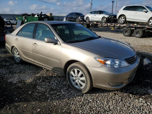 4T1BE32K92U575280 - 2002 TOYOTA CAMRY LE TAN photo 4