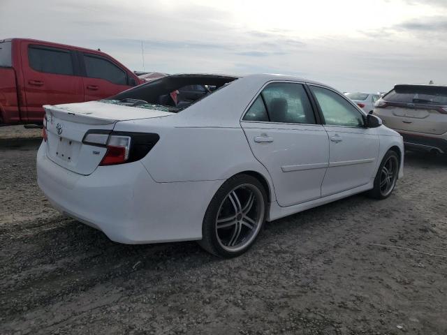 4T1BF1FK7DU262677 - 2013 TOYOTA CAMRY L WHITE photo 3