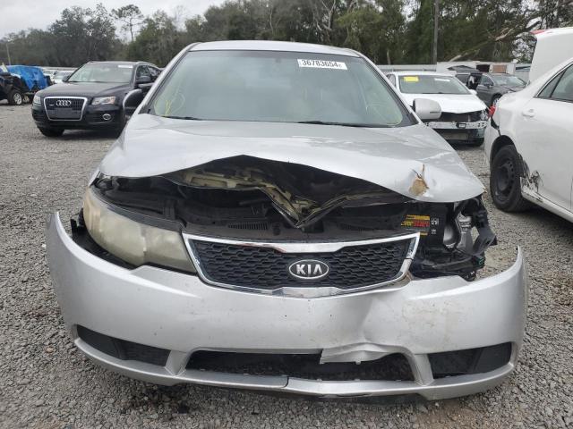 KNAFU4A20D5729899 - 2013 KIA FORTE EX SILVER photo 5