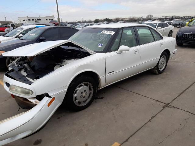 1G3HC52K9X4837810 - 1999 OLDSMOBILE 88 50TH ANNIVERSARY WHITE photo 1