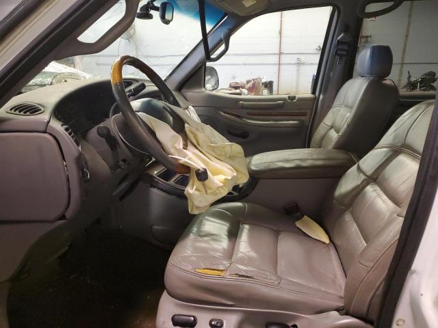 5LMEU27A4YLJ21637 - 2000 LINCOLN NAVIGATOR თეთრი ფოტო 7