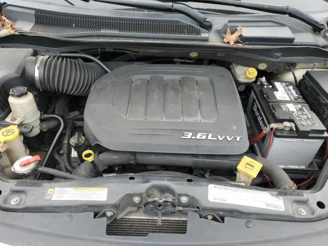 2A4RR8DGXBR612339 - 2011 CHRYSLER TOWN & COU TOURING L GOLD photo 12