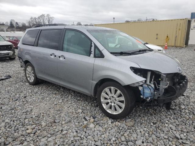 5TDDK3DC2BS018582 - 2011 TOYOTA SIENNA XLE SILVER photo 4