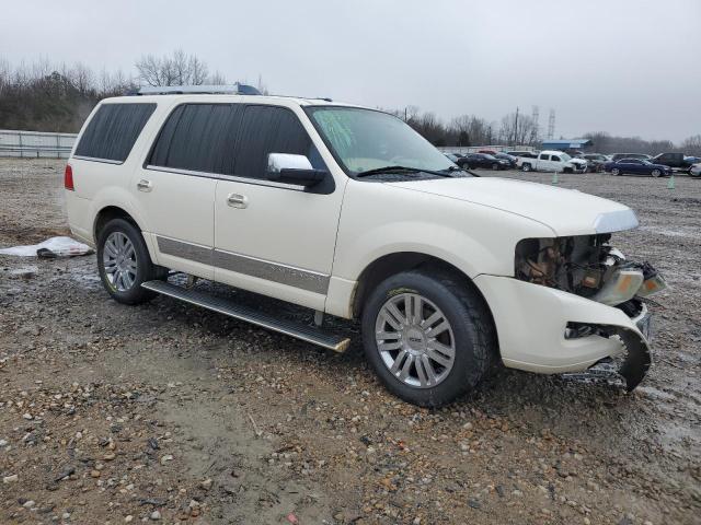 5LMFU27548LJ16381 - 2008 LINCOLN NAVIGATOR თეთრი ფოტო 4