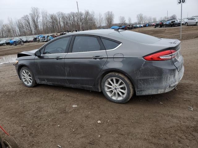 3FA6P0H74HR105925 - 2017 FORD FUSION SE GRAY photo 2