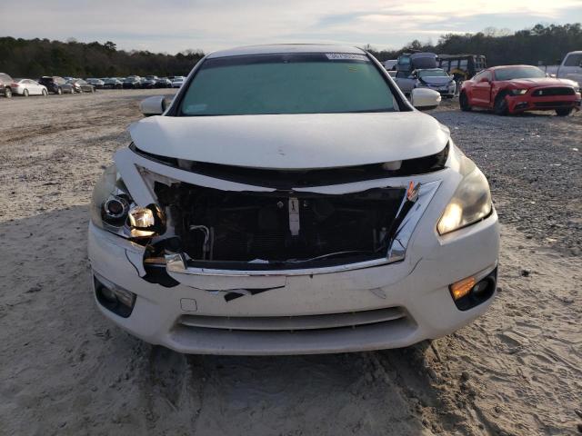 1N4AL3AP2DN495244 - 2013 NISSAN ALTIMA 2.5 WHITE photo 5