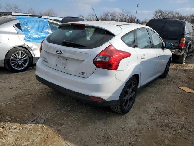 1FADP3K29EL151041 - 2014 FORD FOCUS SE WHITE photo 3