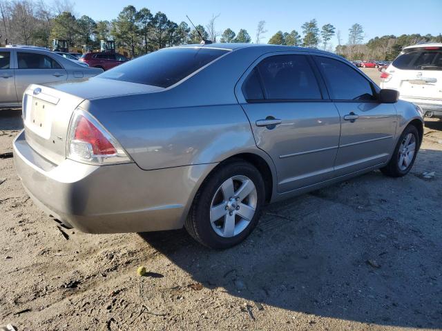 3FAHP07Z89R219567 - 2009 FORD FUSION SE SILVER photo 3