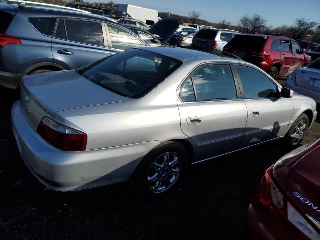 19UUA56662A002356 - 2002 ACURA 3.2TL SILVER photo 3