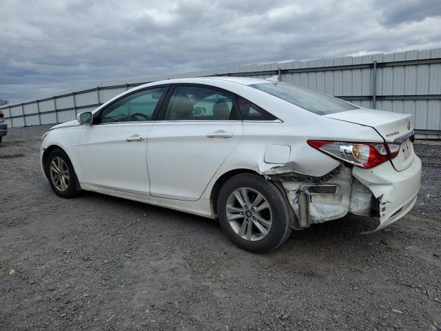 5NPEB4ACXDH583377 - 2013 HYUNDAI SONATA GLS WHITE photo 2