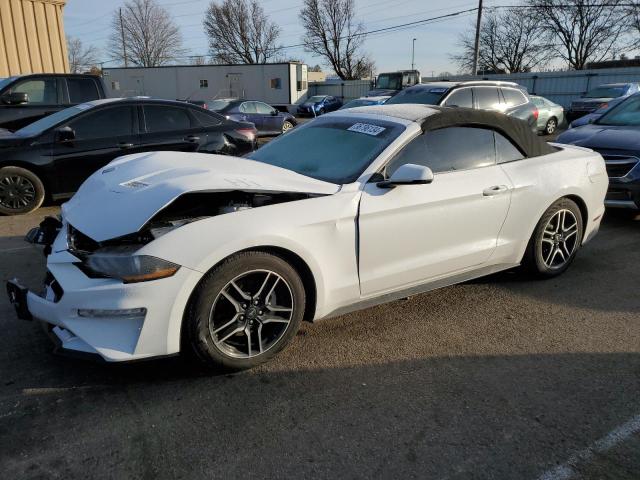 1FATP8UH4K5151166 - 2019 FORD MUSTANG WHITE photo 1